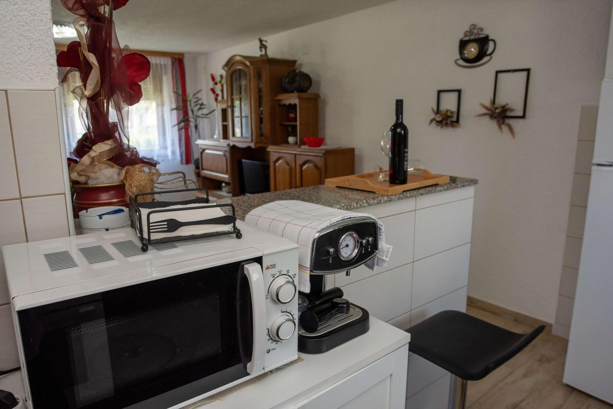 Kuca Za Odmor Boki Villa Gospić Buitenkant foto